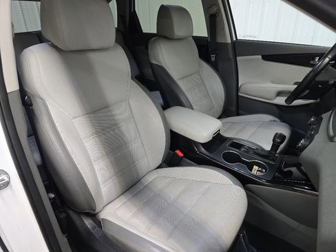 Used 2017 Kia Sorento SX FWD image 15