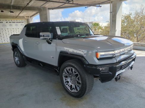 Used 2024 GMC Hummer EV 3X image 2