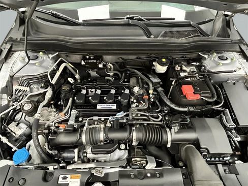 Used 2019 Honda Accord LX image 19