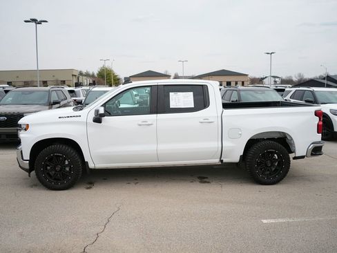 Used 2021 Chevrolet Silverado 1500 LT image 9