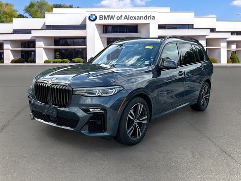 Used 2022 BMW X7 M50i w/ Dynamic Handling Package AWD/4WD image 1