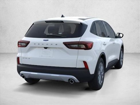 New 2026 Ford Escape Active FWD image 8