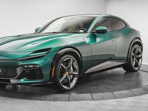 Certified 2025 Ferrari Purosangue image 3