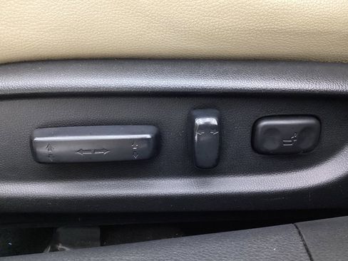 Used 2016 Honda Accord Touring image 38