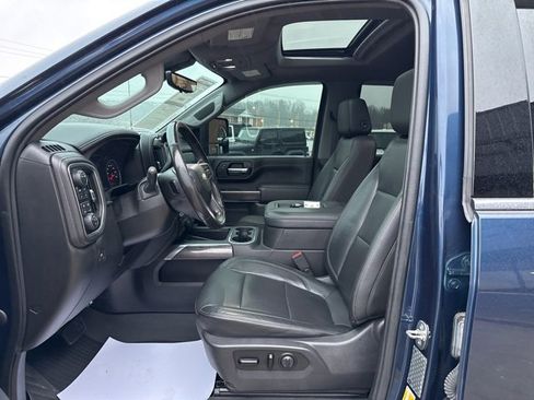 Used 2020 Chevrolet Silverado 3500 LTZ w/ LTZ Premium Package image 30