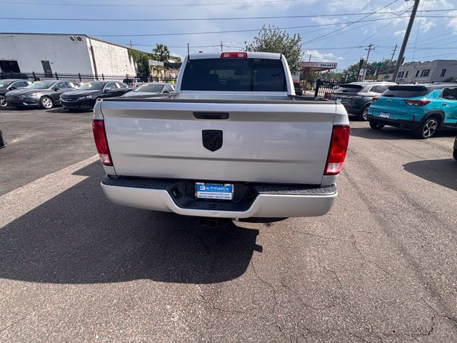 Used 2018 RAM 1500 Express w/ Express Value Package RWD image 5