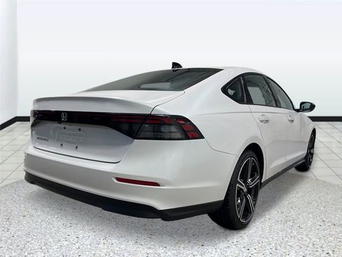 New 2026 Honda Accord SE image 3