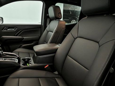 New 2026 GMC Canyon Elevation w/ Convenience Package image 7