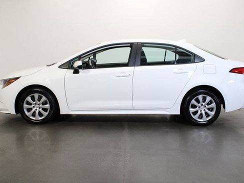 Certified 2023 Toyota Corolla LE image 3