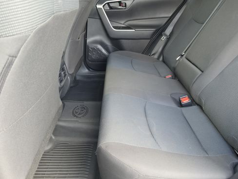 Certified 2025 Toyota RAV4 LE FWD image 10
