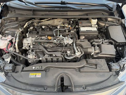 Used 2026 Toyota Corolla LE FWD image 30
