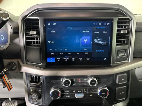 Used 2025 Ford F150 XLT w/ Equipment Group 301A Standard AWD/4WD image 18