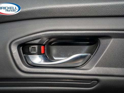 Certified 2023 Honda Accord EX image 29