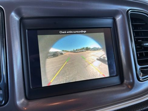 Used 2022 Dodge Challenger R/T image 21