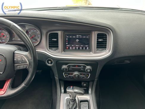 Used 2019 Dodge Charger SXT w/ Leather Interior Group image 28