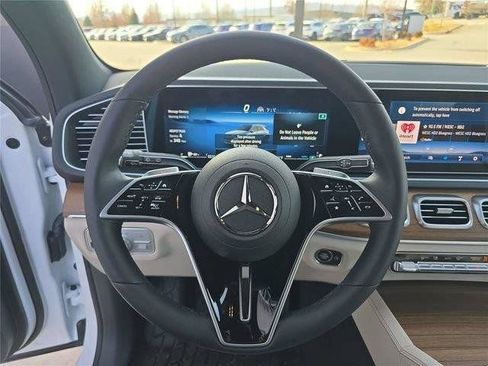 Certified 2025 Mercedes-Benz GLE 450 4MATIC image 34