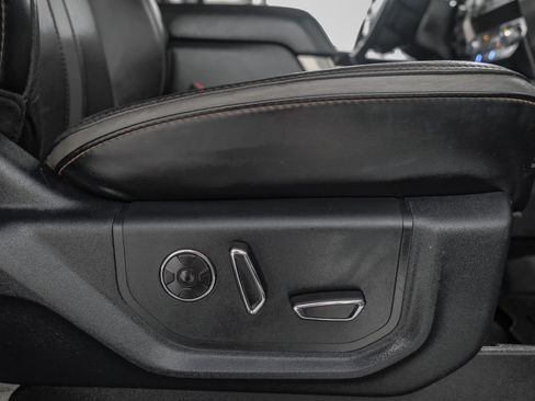 Used 2019 Ford F450 Platinum w/ Platinum Ultimate Package AWD/4WD image 36