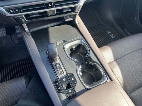 Used 2025 Lexus RX 350 w/ Convenience Package image 11