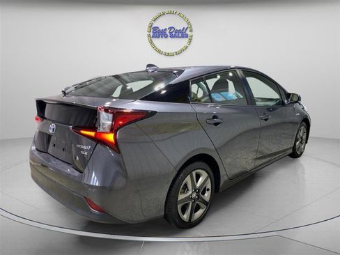 Used 2022 Toyota Prius XLE FWD image 5