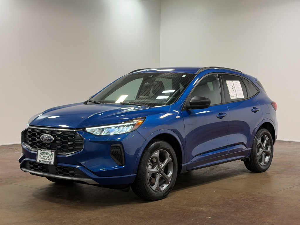 Used 2023 Ford Escape ST-Line AWD/4WD image 7