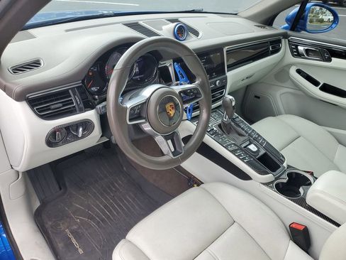 Used 2021 Porsche Macan S image 28