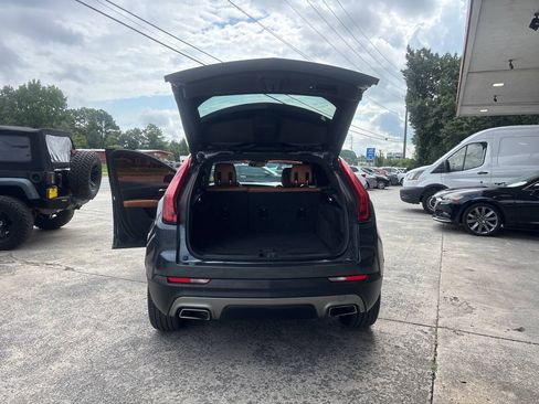Used 2020 Cadillac XT4 Premium Luxury FWD image 13