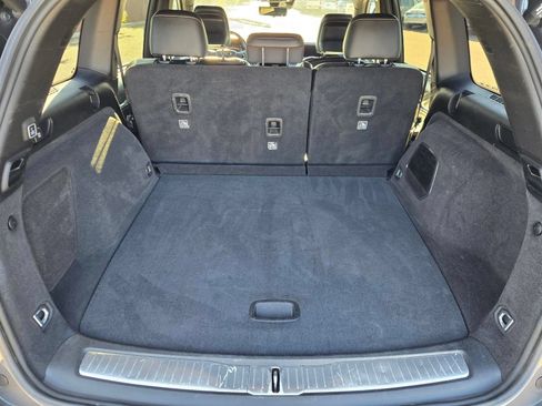 Used 2023 Jeep Grand Cherokee Overland w/ Advanced Protech Group III AWD/4WD image 21
