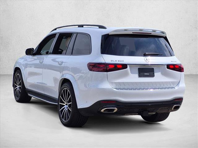 Used 2025 Mercedes-Benz GLS 580 4MATIC image 7