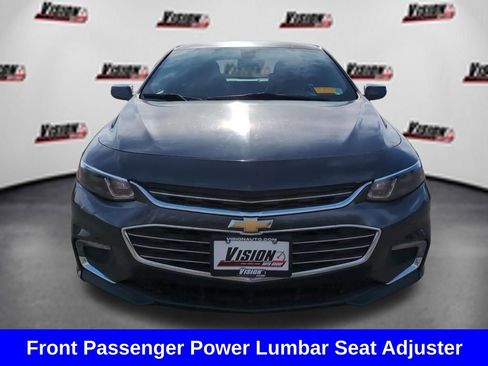 Used 2017 Chevrolet Malibu LT w/ Leather Package FWD image 17