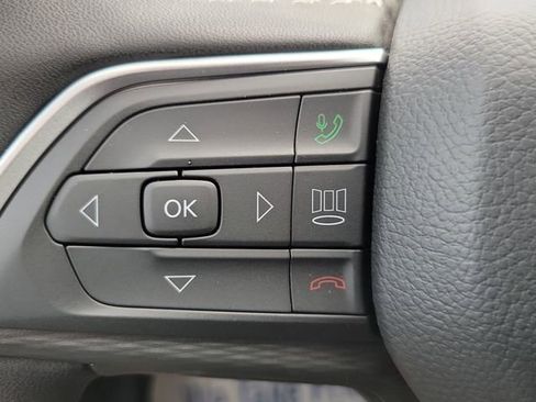 New 2025 Jeep Grand Cherokee L Laredo w/ Luxury Tech Group I image 16