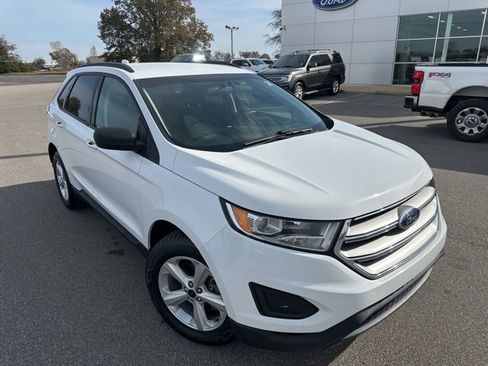 Used 2018 Ford Edge SE image 6