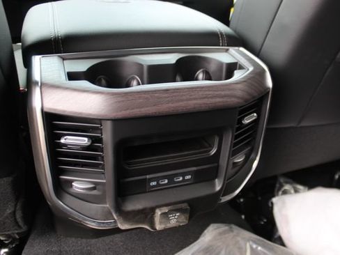 New 2026 RAM 2500 Laramie w/ Night Edition AWD/4WD image 31