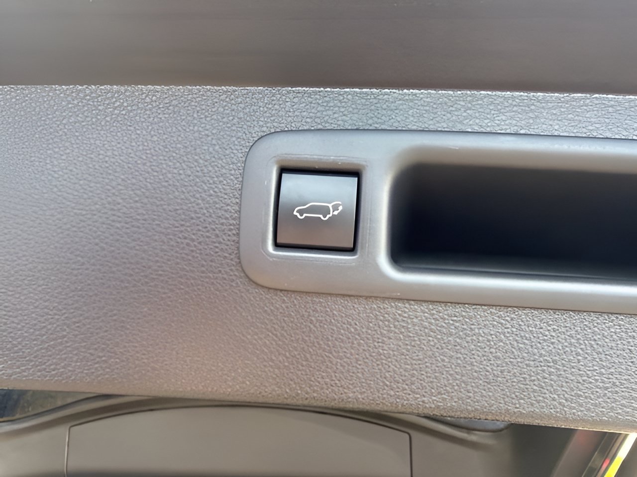 Used 2023 Toyota Highlander XSE AWD/4WD image 20
