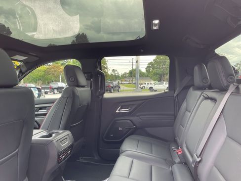 New 2024 Chevrolet Silverado EV RST AWD/4WD image 94