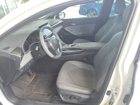 Certified 2021 Toyota Avalon Limited w/ Advanced Safety Package FWD image 7