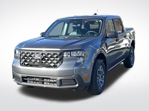 Used 2025 Ford Maverick XLT image 8