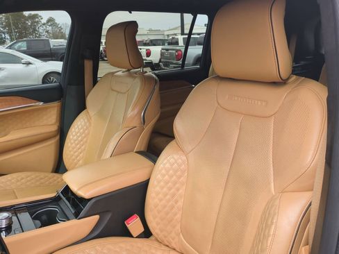 Used 2021 Jeep Grand Cherokee L Summit image 20