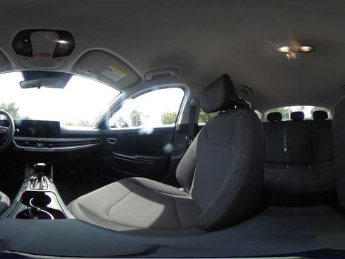 Used 2026 Kia K4 FWD image 36