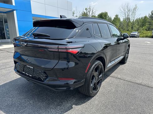 New 2025 Chevrolet Equinox EV RS image 5