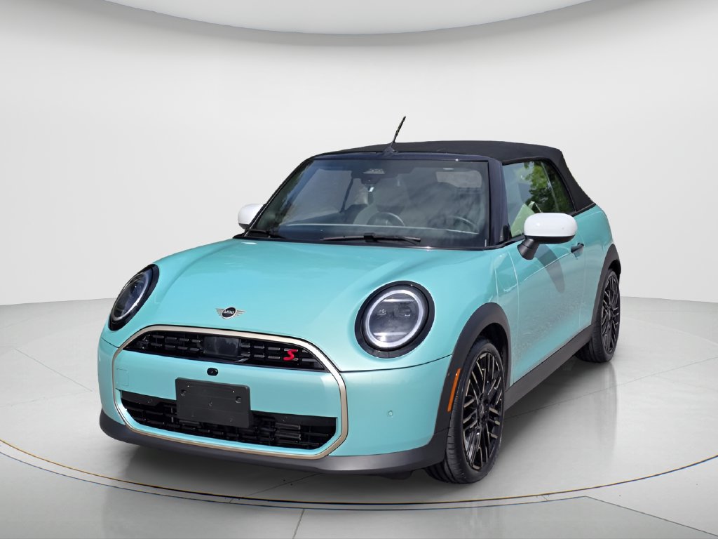 Used 2025 MINI Cooper S FWD image 1
