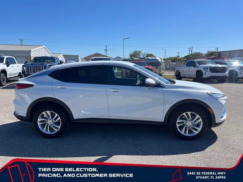 New 2026 Buick Envista Preferred w/ Convenience I Package FWD image 8