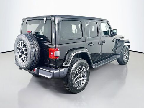 New 2026 Jeep Wrangler Sahara image 7