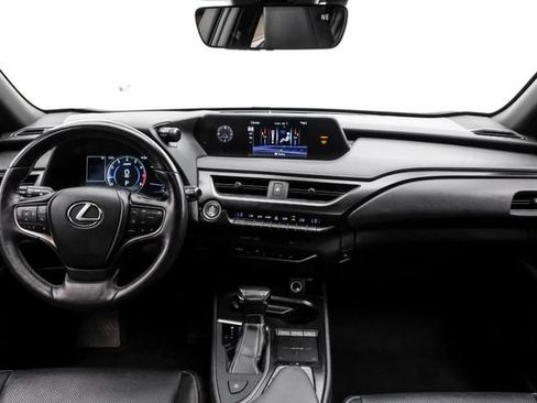 Used 2019 Lexus UX 200 w/ Premium Package FWD image 20