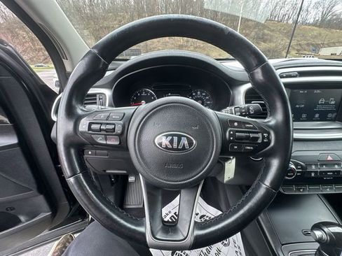 Used 2018 Kia Sorento LX image 13