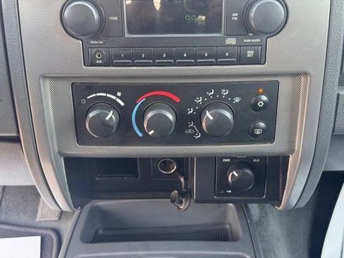 Used 2006 Dodge Dakota SLT AWD/4WD image 21