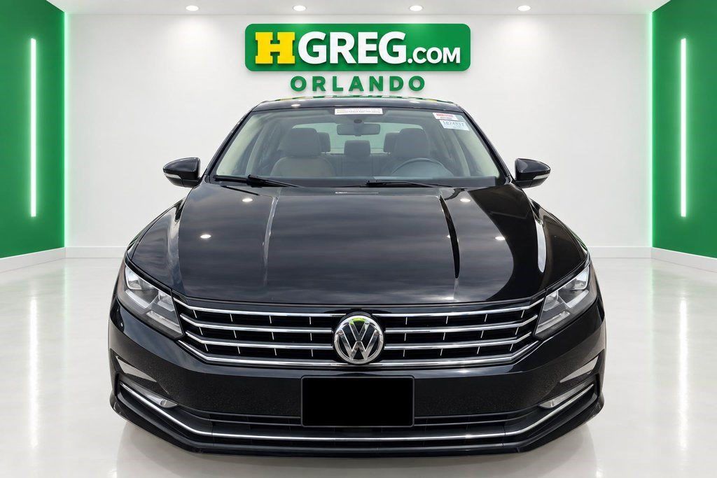 Used 2018 Volkswagen Passat 2.0T SE FWD image 7