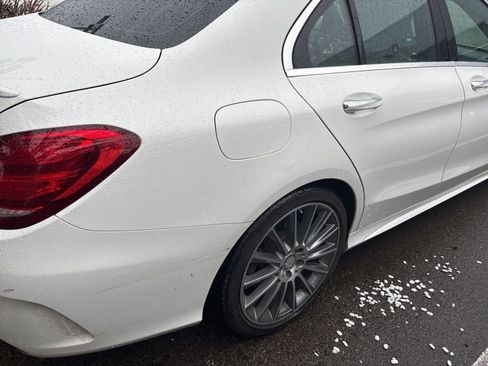Used 2016 Mercedes-Benz C 300 Sedan image 3