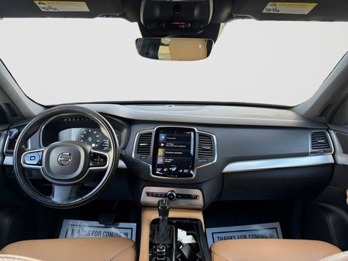 Used 2018 Volvo XC90 T5 Momentum w/ Convenience Package AWD/4WD image 24