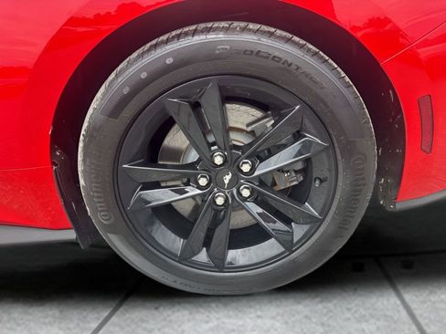 Used 2024 Ford Mustang GT RWD image 30