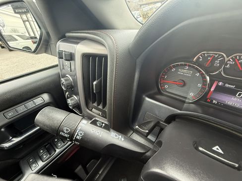 Used 2015 GMC Sierra 2500 SLT w/ All-Terrain HD Package image 24